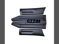 Ochrona i dekoracja Części samochodowe Strona kształtowania pokrycia wykończenie Ochrona drzwi dla Fortunera GR 2021