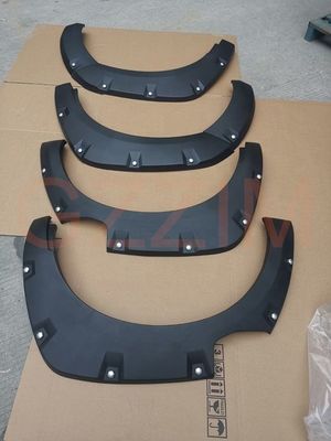 PP Plastic Injection Mold Fender Flare For Navara NP300 2016-2019 Easy To Install