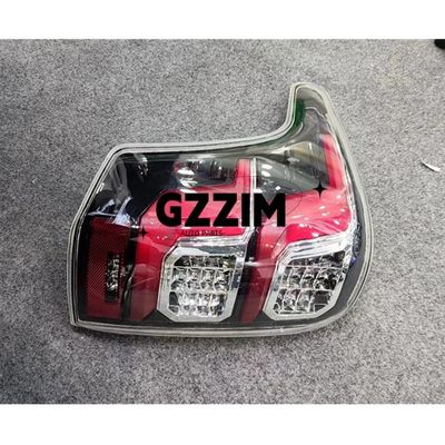 Triton 2005 Auto Parts Plastic Light Rear Lamp Stop Light and Turning Signal