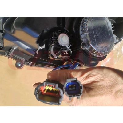 Nissan Pick Up NP300 2021 Car Headlamp LED Front Light ABS Plastic Material