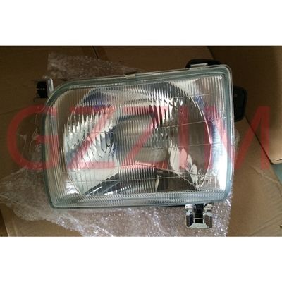 Nissan 720 1997-2001 Pick Up Front Head Lamp Light With ABS Plastic Material