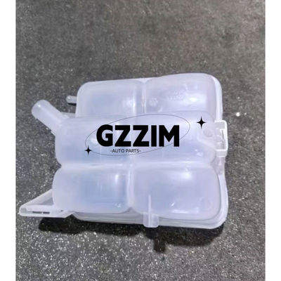 Car Accessories 4x4 Parts Auto Parts Cooling System Cap Water Tank for Mazda 3